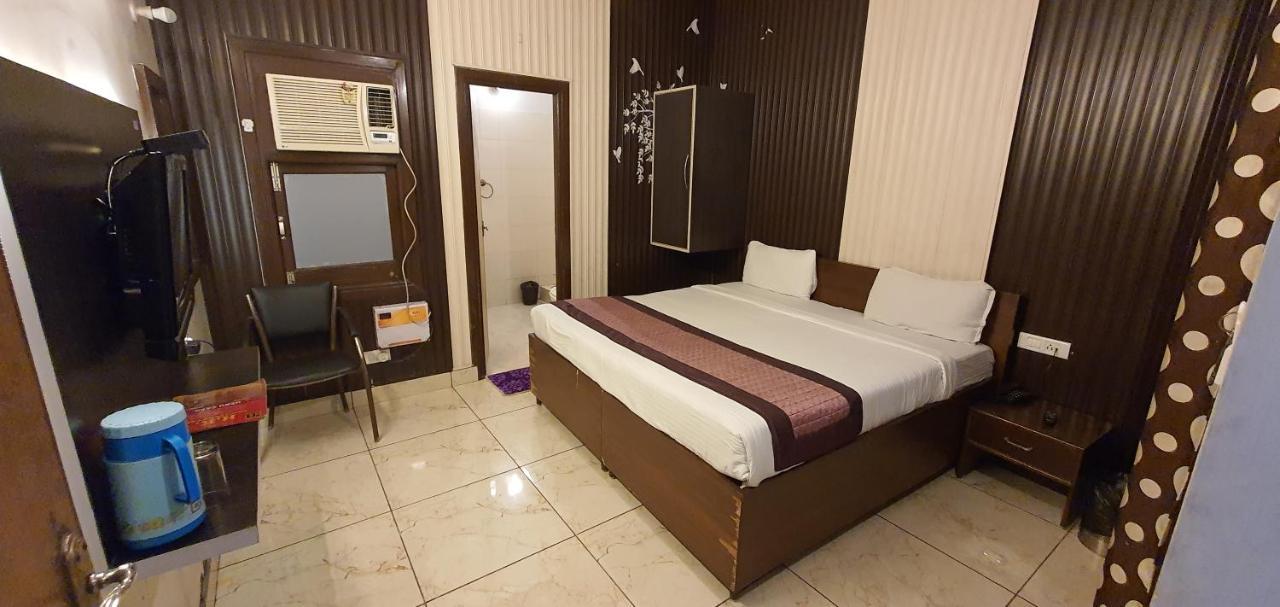 Hotel Amritsar Inn Exteriér fotografie